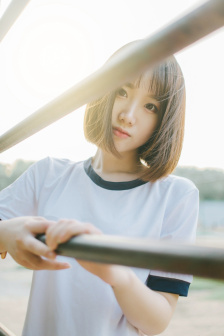 三七大但人文艺术免费